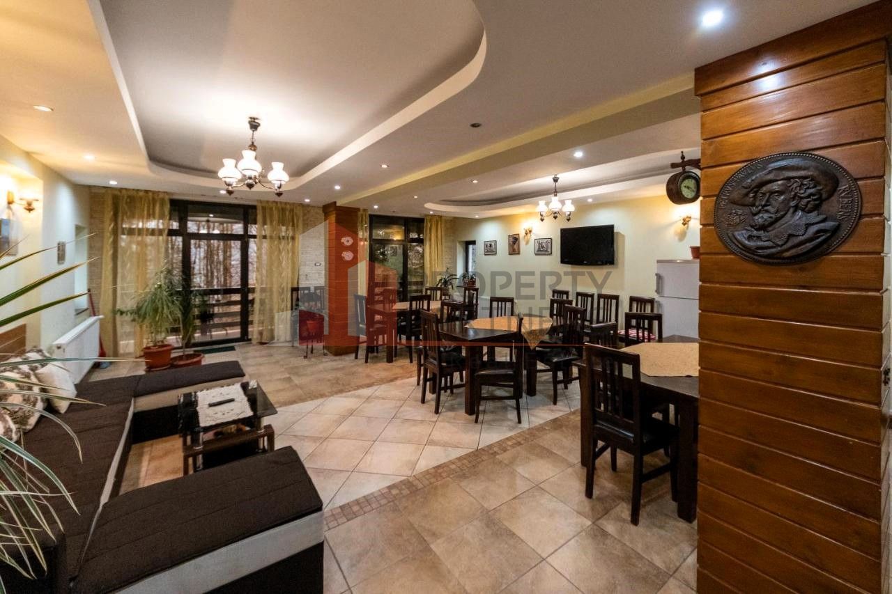 Pensiune Sinaia Langa Castelul Peles | Investitie sigura. - Poză 4