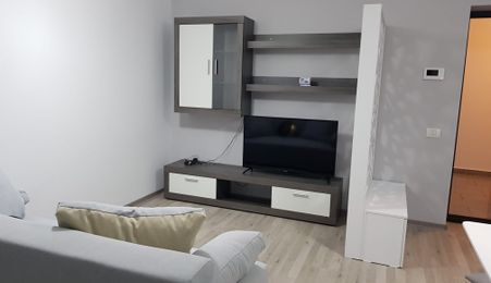 Apartament 2 camere Otopeni central | parter | include parcare