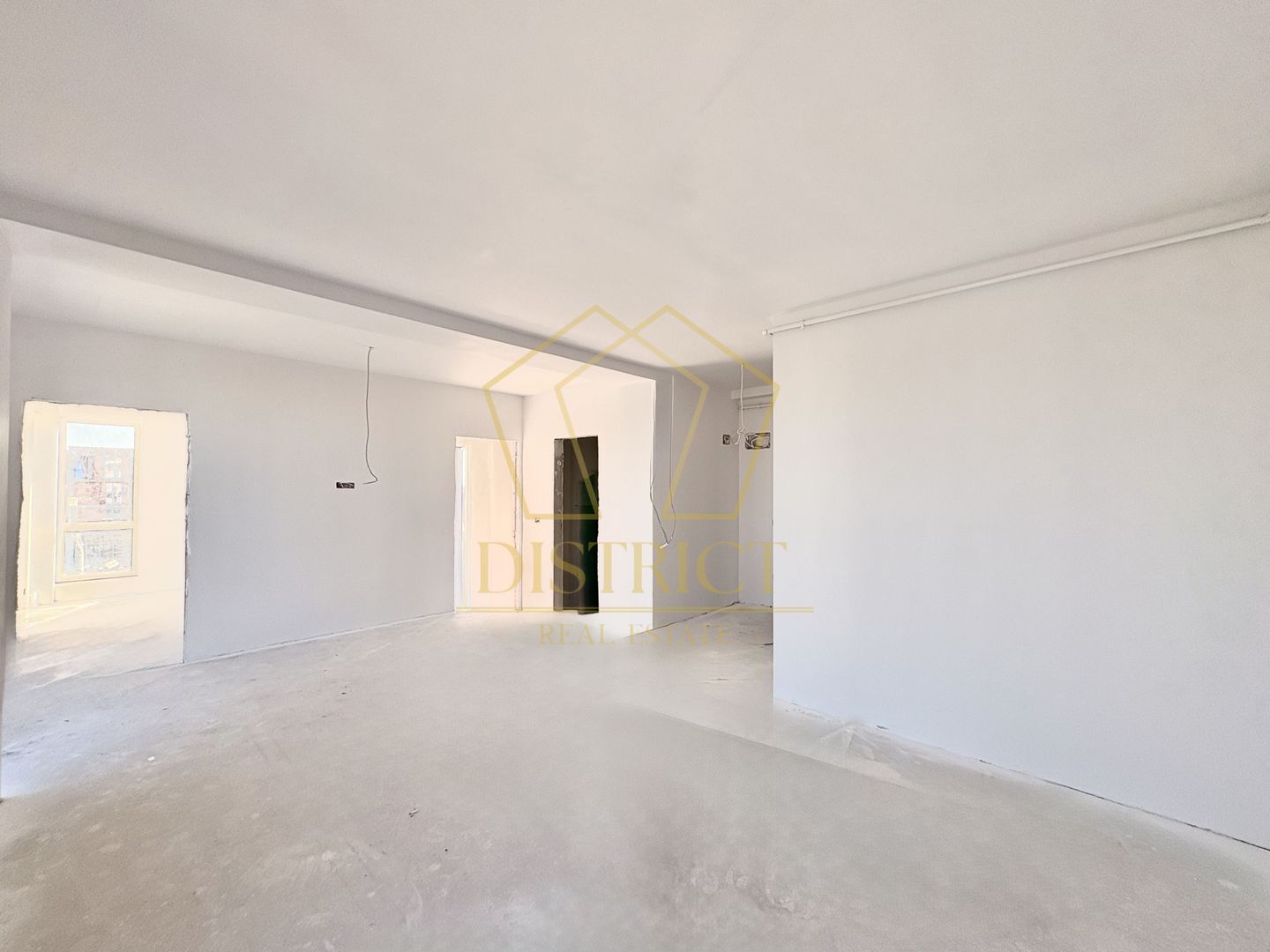 Apartament cu 3 camere si 2 bai | Mosnita Noua - Poză 2