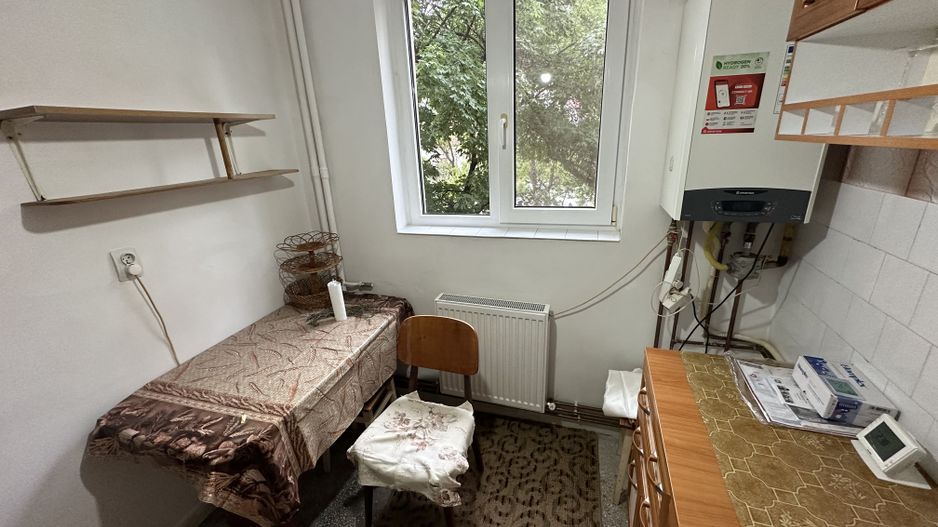 Apartament 2 camere etaj 2  decomandat - Poză 16