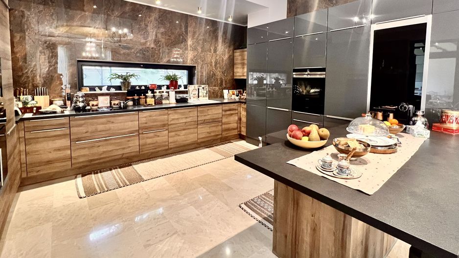 Vilă de Lux pe un Teren de 1700 mp Smart Home și Facilități Premium - Poză 4