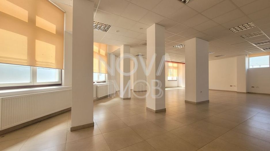 Spatiu comercial de inchiriat 875mp - Piata Cluj - Poză 2