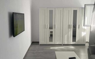 Apartament modern complet renovat 2 camere 55 mp utili in Terezian - Poză 2