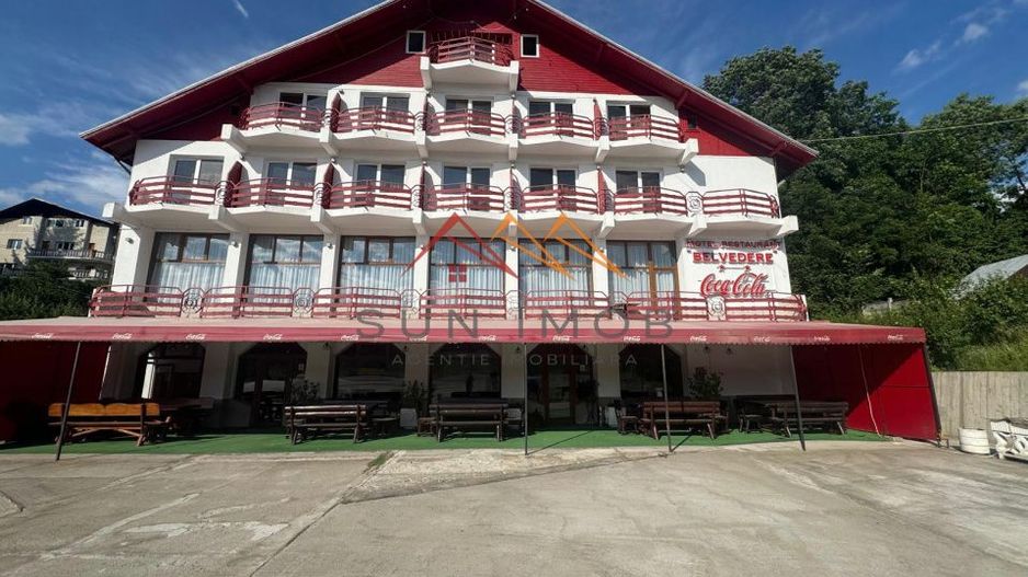Oportunitate unică Valea Prahovei, hotel+vilă+business, teren 8137 mp - Poză 1