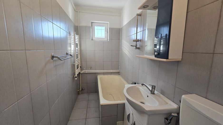 TOMIS NORS - CIRESICA | 2 camere | gaz | balcon | de inchiriat - Poză 11