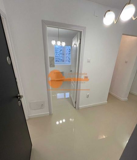 2 Camere Lujerului/Veteranilor ( bloc 1982- 400 m metrou ) - Poză 1