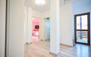 Casa individuală de vânzare Sânpetru, 5 camere, garaj, foișor, curte - Poză 9