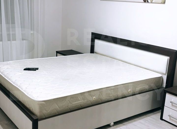 Chirie, apartament, 3 camere, str. Alba Iulia, Buiucani - Poză 1