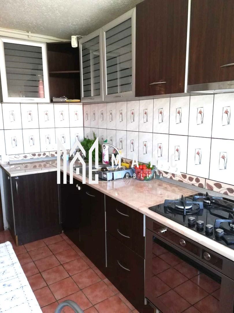 Apartament 3 camere I decomandat I 70 mpu I Trei Stejari - Poză 1