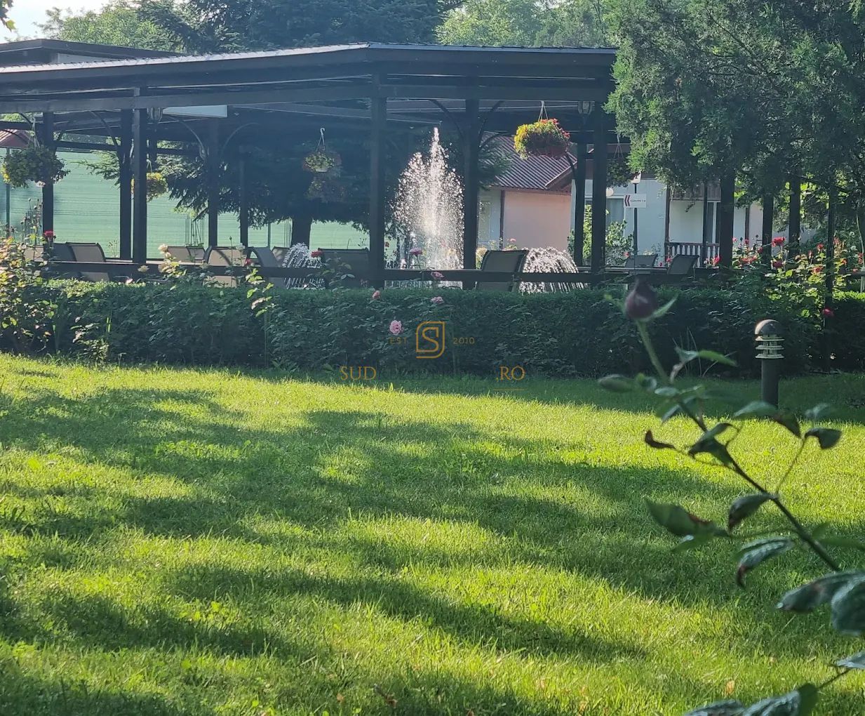 Complex turistic de vanzare, afacere functionala, Comuna Berceni - Poză 7