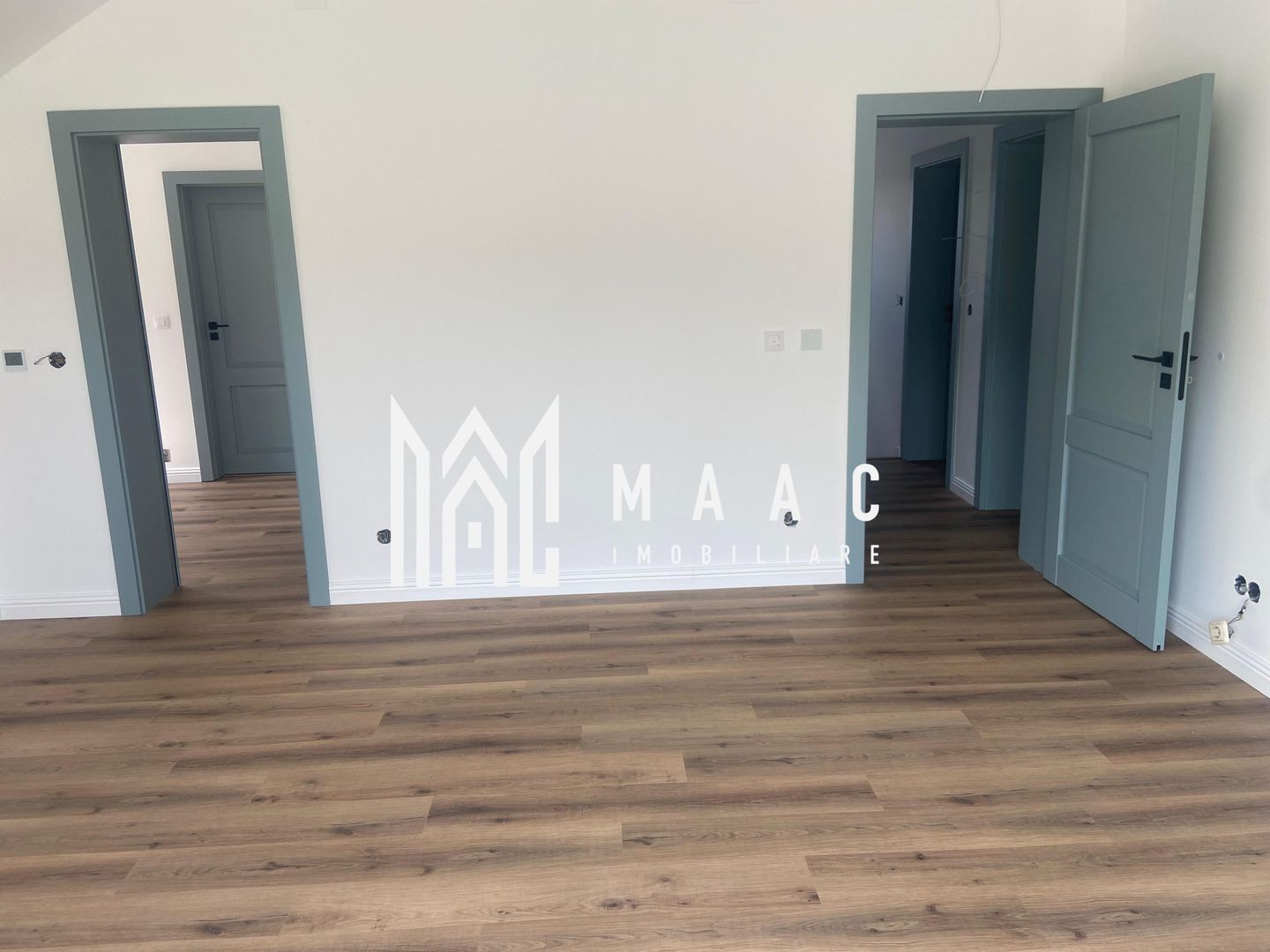 Casa moderna | 5 Camere | 245 MPU | Cisnadie - Poză 23