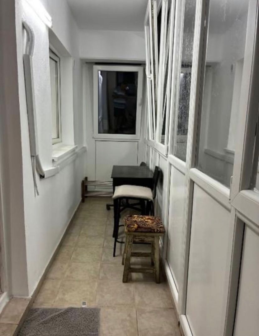 AP. 2 CAMERE- DAMAROAIA, PARCARE INCLUSA, BUCATARIE INCHISA, METROU - Poză 6