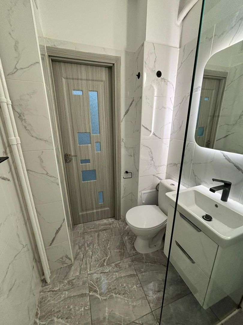 Apartament 3 Camere renovat Raul Doamnei, Drumul Taberei - Poză 9