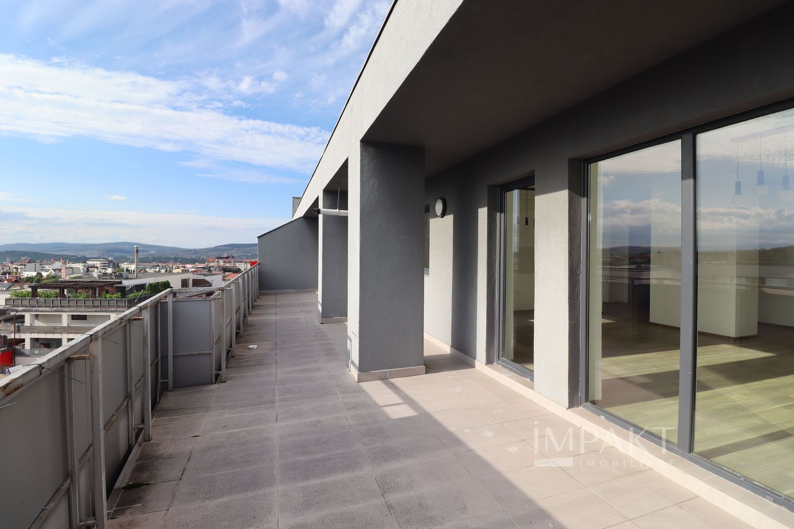 Penthouse deosebit cu terasă panoramică, cartier Bună Ziua! - Poză 4