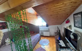 Apartament 3 camere decomandat 78 mp pivnita curte in zona Centrala - Poză 11