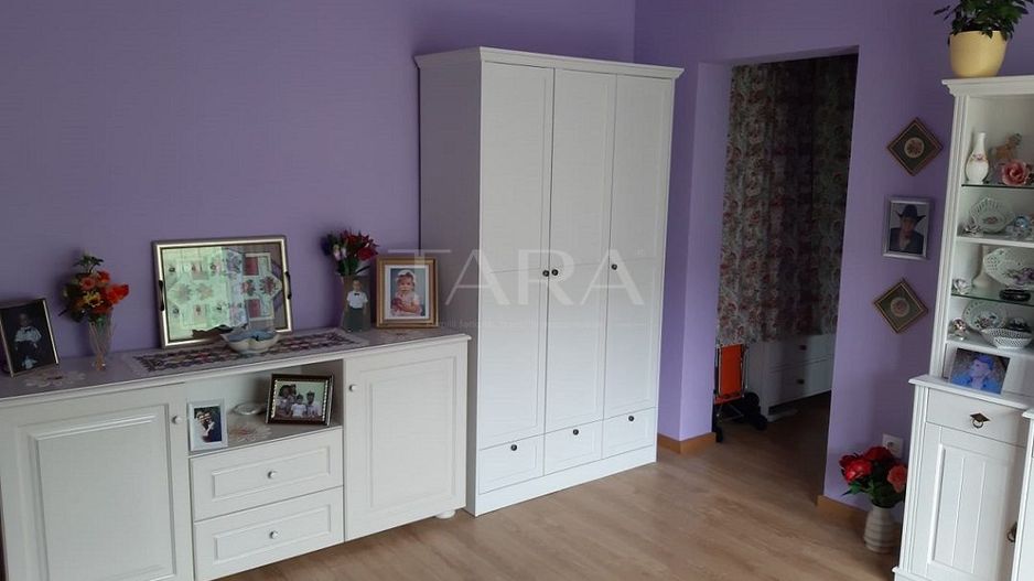 Apartament cu 2 camere, balcon și parcare, în zona Panemar Florești. - Poză 3