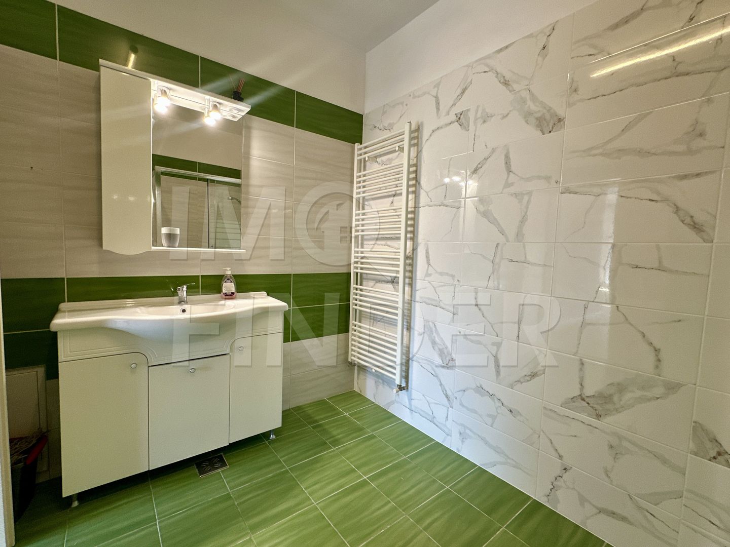 Apartament in vila, 90 mp, 2 dormitoare si 2 bai – Grigorescu, parcare - Poză 17