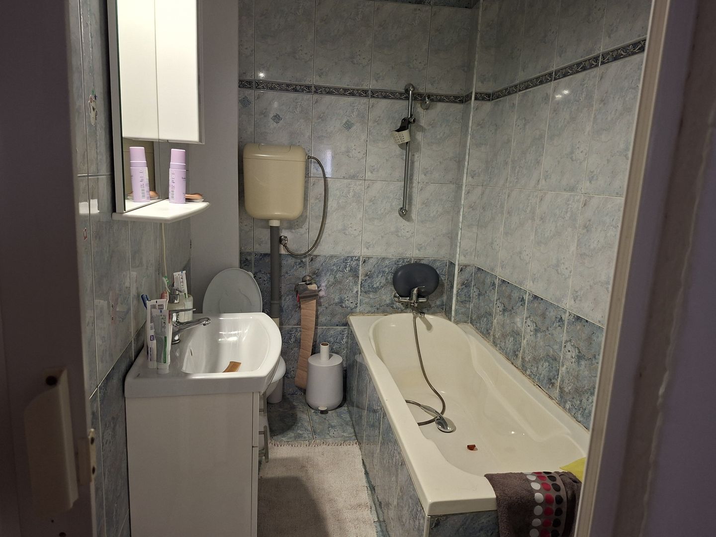 BRASADAS vinde casa individuala in zona SEMICENTRALA. - Poză 8