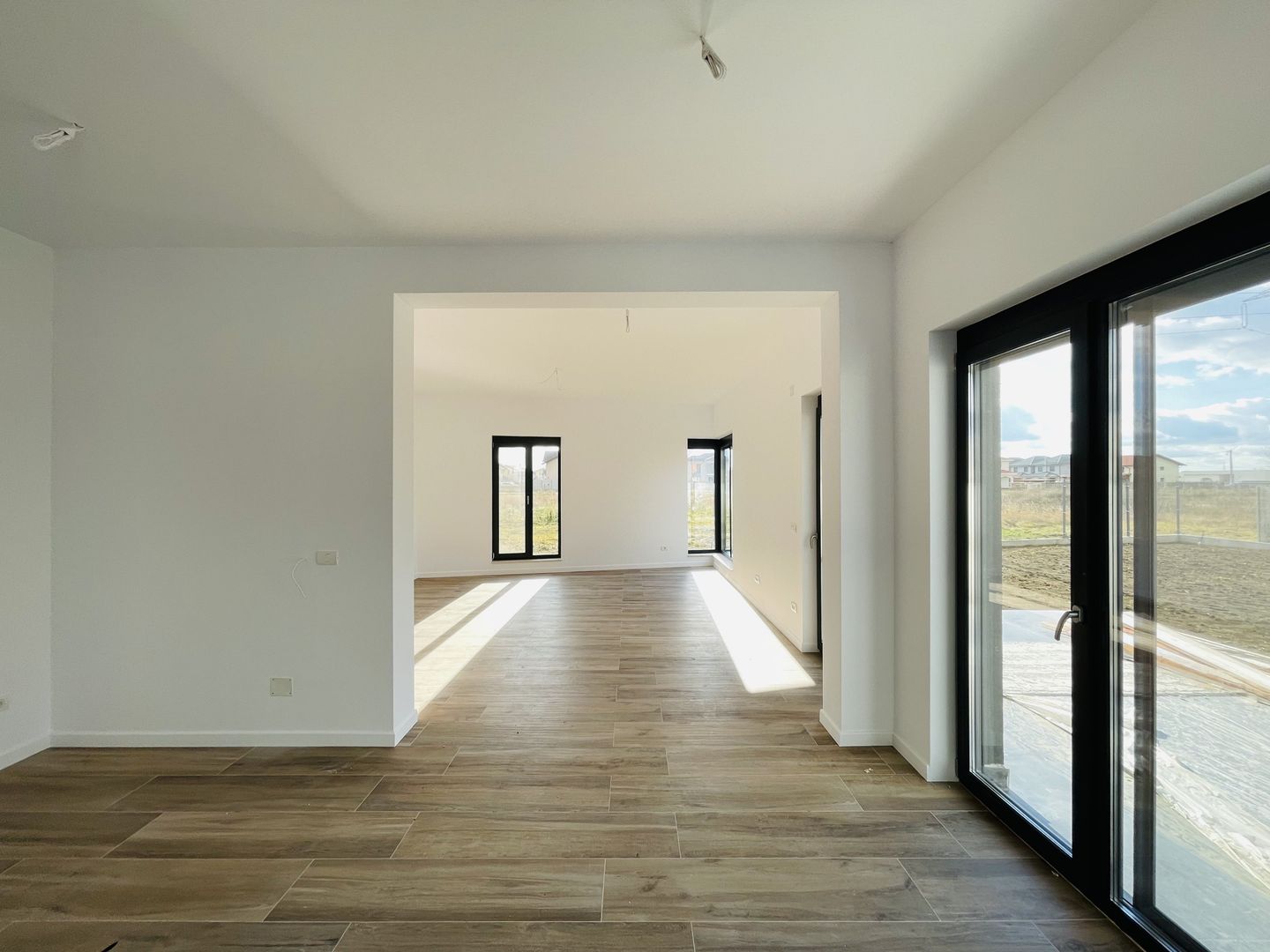 Casa Individuala | Design Ultramodern | Teren 516 mp | Comision 0% - Poză 16