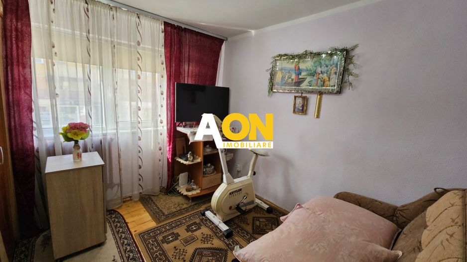 Apartament 3 camere, etaj 1, zona Piata Cetate - Poză 9