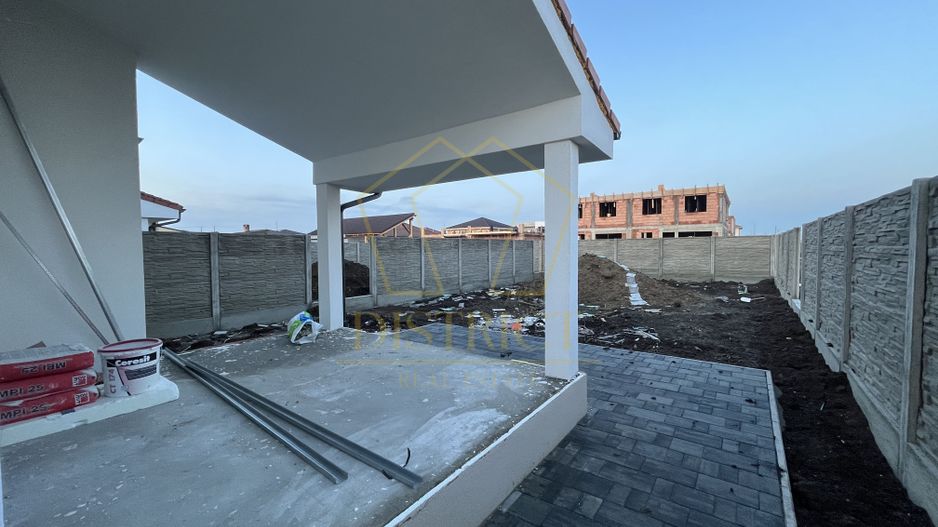 Duplex cu 4 camere despărțit prin camera tehnica | Mosnita Noua - Poză 4