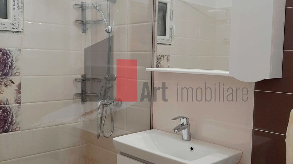 3 camere Panduri hol H - Poză 8