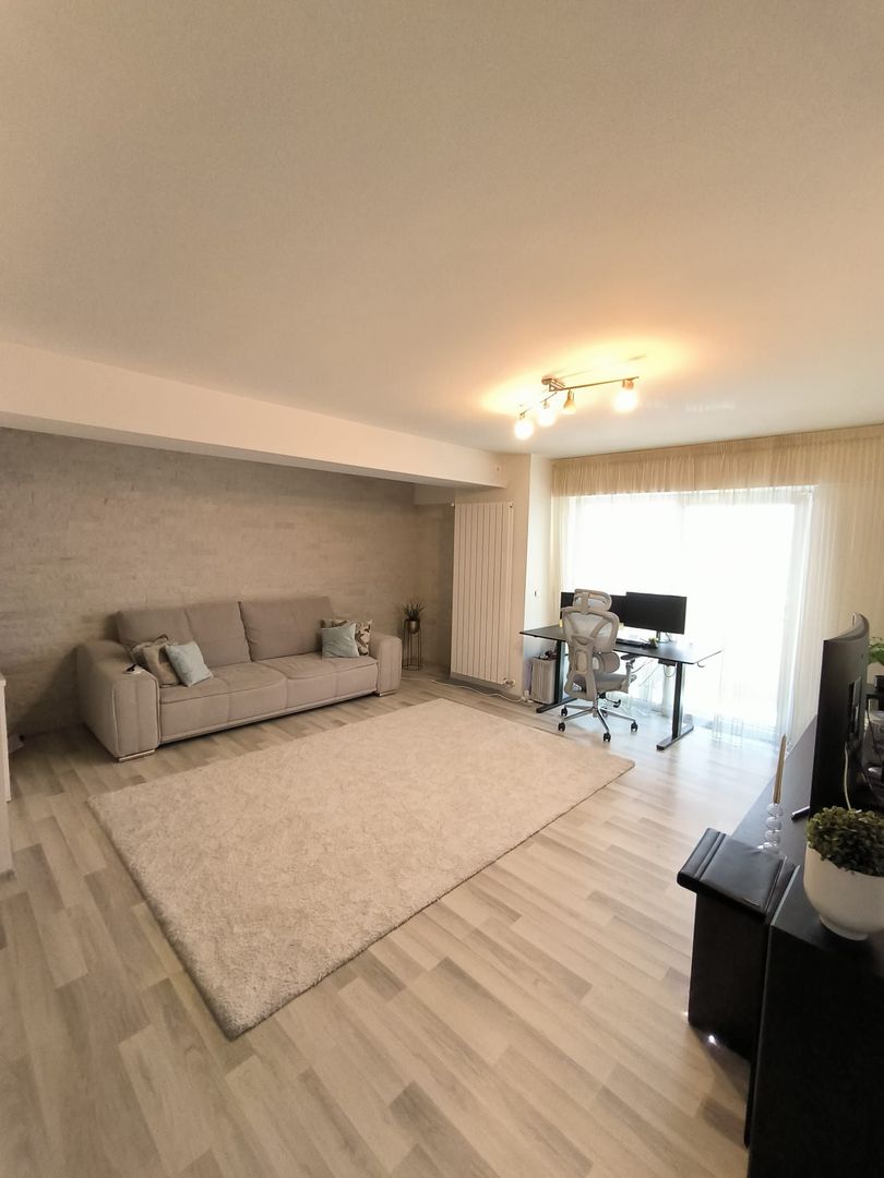 Apartament de vanzare / 102 mp / mobilat utilat - Poză 1