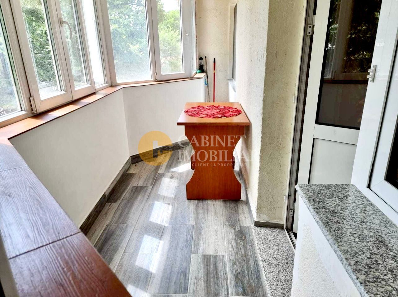 Etaj 1 Apartament 3 Camere Nicolina-LIDL Prima Statie Bloc 1990 - Poză 6