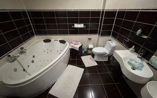 Casa 6 Camere Fabrica de Glucoza Petricani - Poză 6