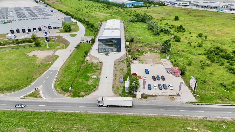 Spațiu logistic nou, cu 4 hale plus showroom și spațiu birouri P+2 - Poză 9