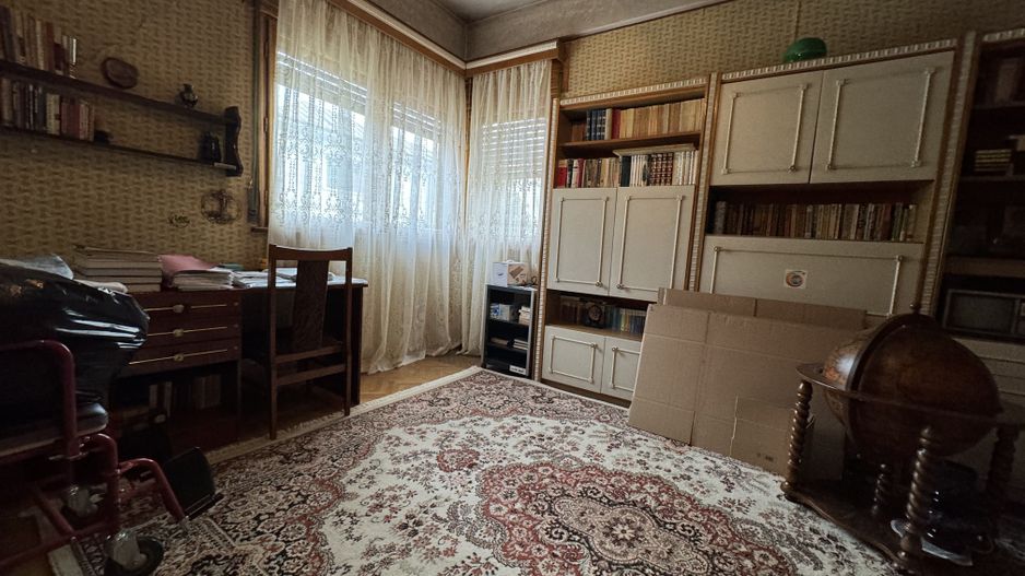 3 apartamente in Vila Primaverii 300 mp utili teren 250 mp - Poză 21
