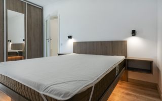 Apartament 2 camere, paracre subterana, Park Lake, Iulius Mall! - Poză 12
