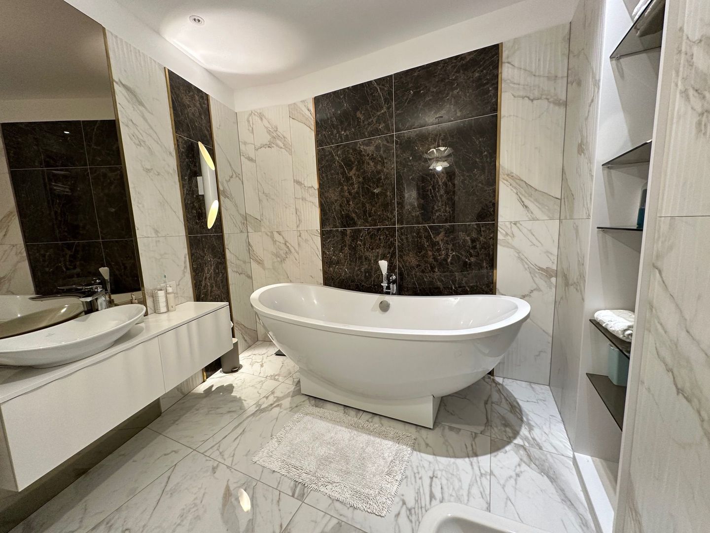 Apartament pe 2 niveluri - Poză 31