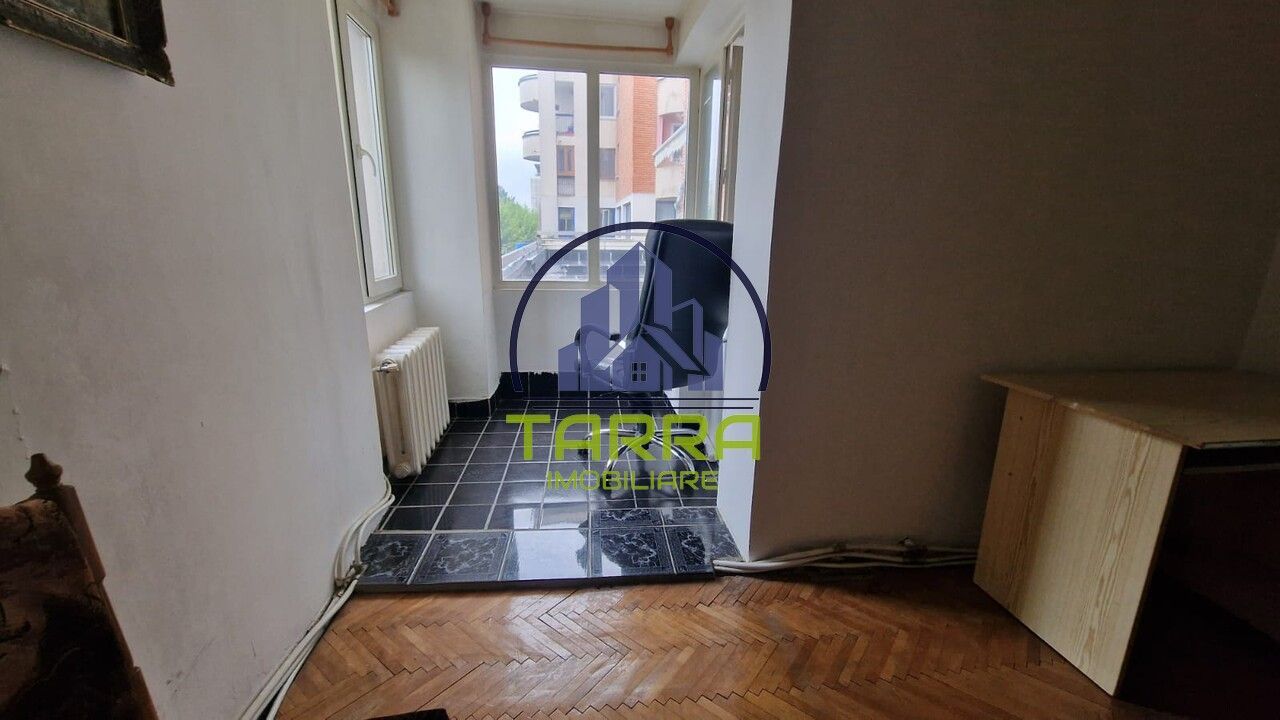 Apartament 3 camere de vazare in Alba Iulia zona Centru - Poză 8
