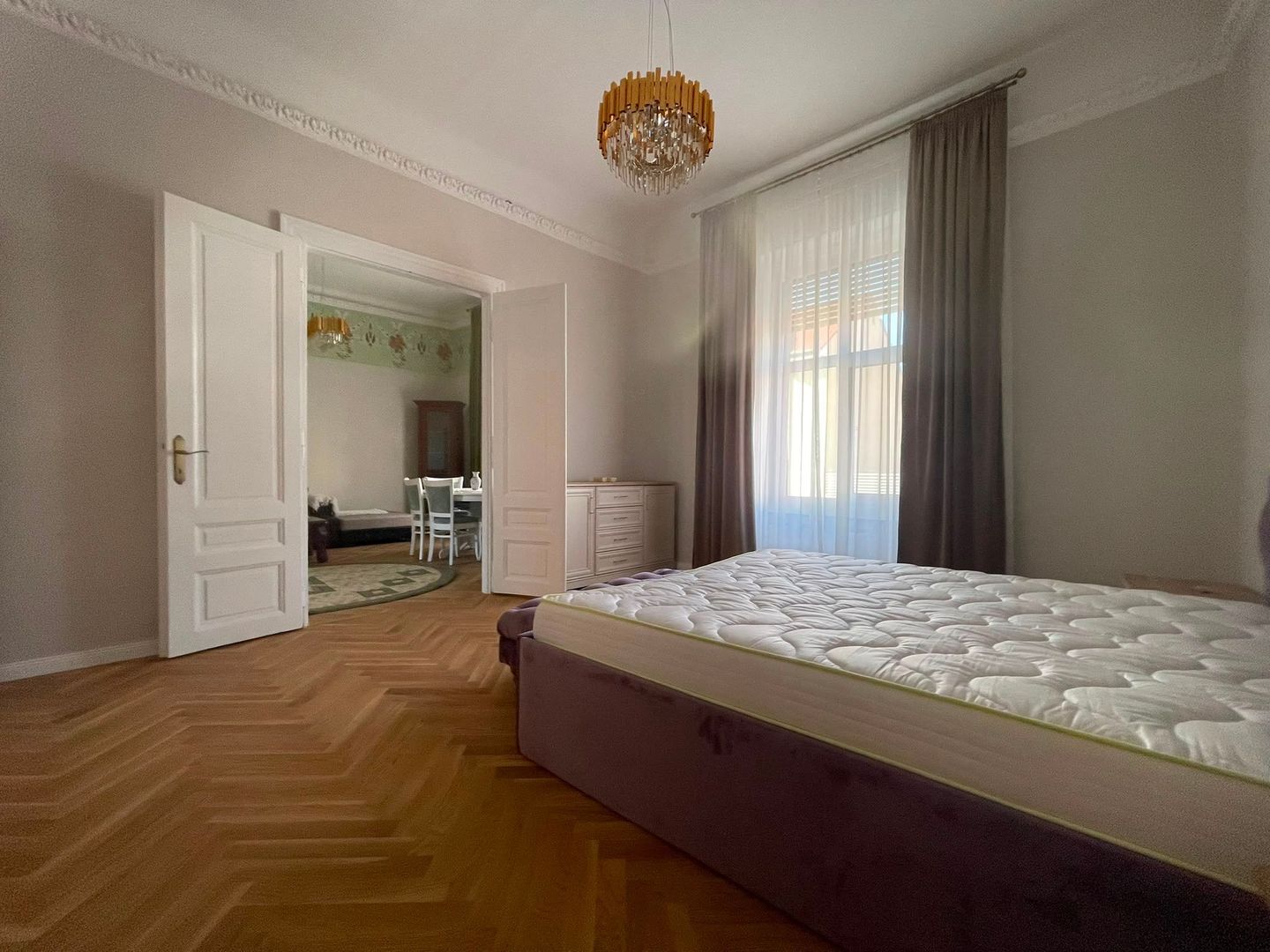 APARTAMENT PREMIUM DE ÎNCHIRIAT – 3 CAMERE – ZONĂ CENTRALĂ - Poză 3
