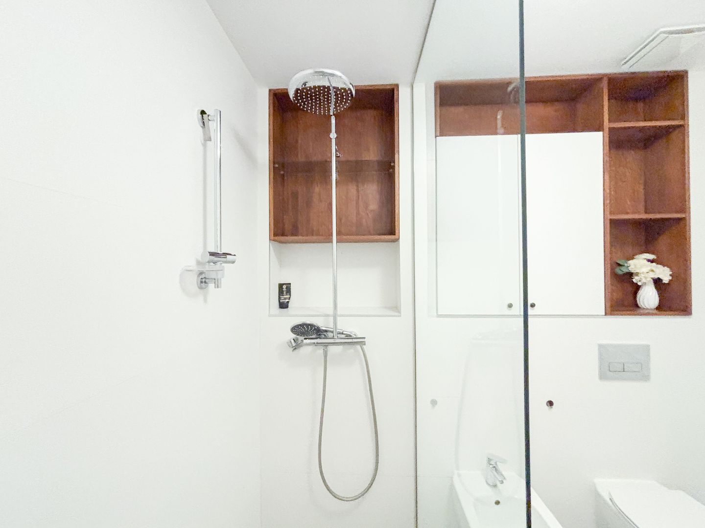 The Wooden Loft in Cloud 9 – The Essence of Refined Living - Poză 36