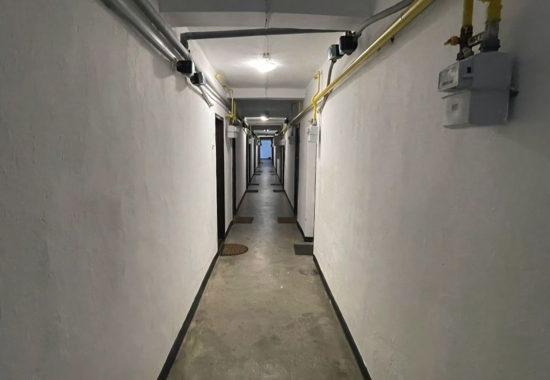 BRASADAS vinde garsoniera 26mp la etajul 3/4 Ostrovului. - Poză 4