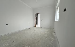 Duplex pe Parter | 4 camere | Zona centrala | Toate utilitatile | Mosnita Noua - Poză 10