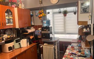 Garsoniera spatioasa de 40 mp de vanzare perfecta pentru locuit sau investitie - Poză 3