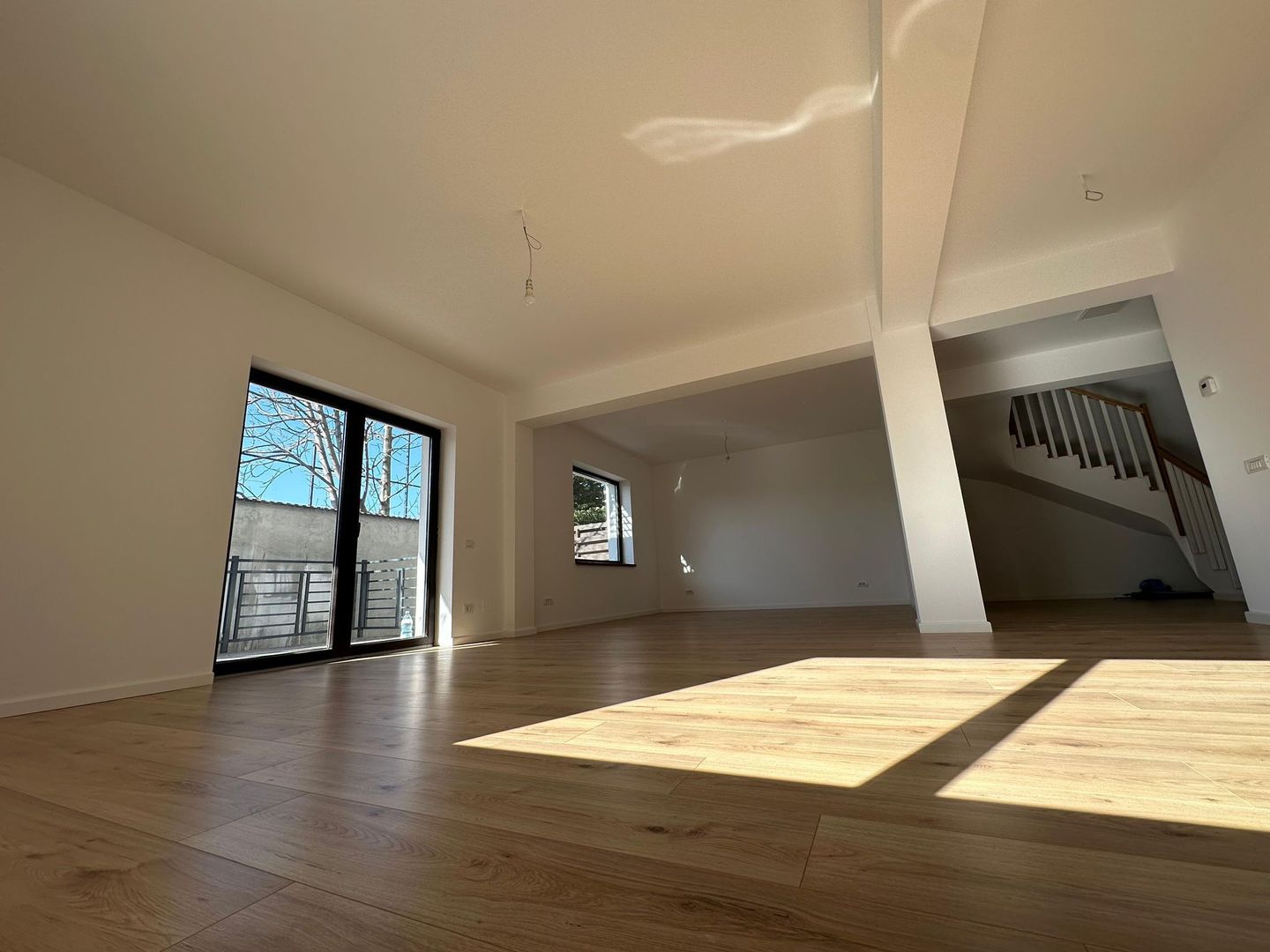 Casa moderna cu mansarda |de inchiriat | Voluntari - Poză 18