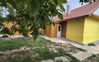 Casă individuală renovată integral, 70 mp, și teren 940 mp, în apropiere de Valea Sânzienelor, Rediu - Poză 4