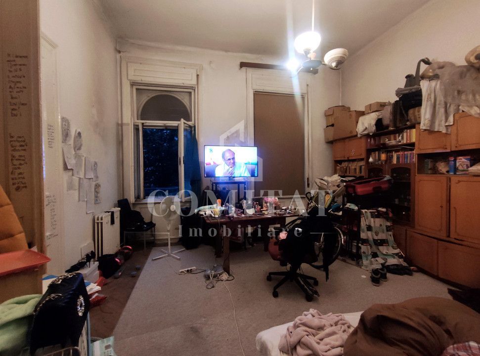 Apartament de vânzare | Clădire istorică | zona str. Republicii - Poză 4