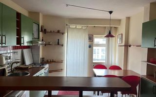 Apartament 2 camere, lux, metrou Izvor - Poză 2
