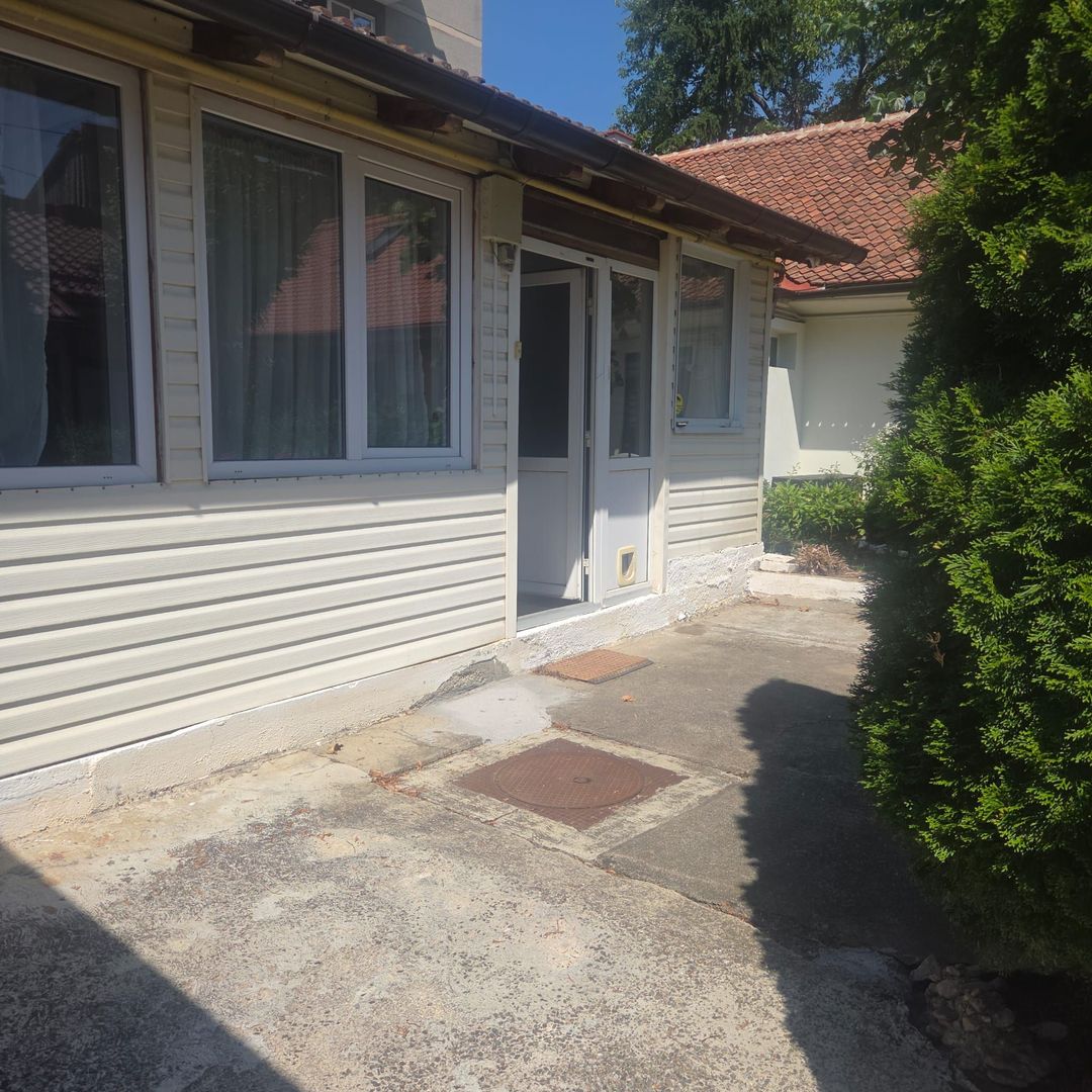 Apartament 2 camere zona Blumana - Poză 3