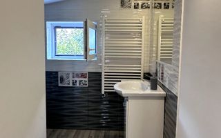 Casa de închiriat cu 4 dormitoare | Cartierul Tineretului | Oradea - Poză 9
