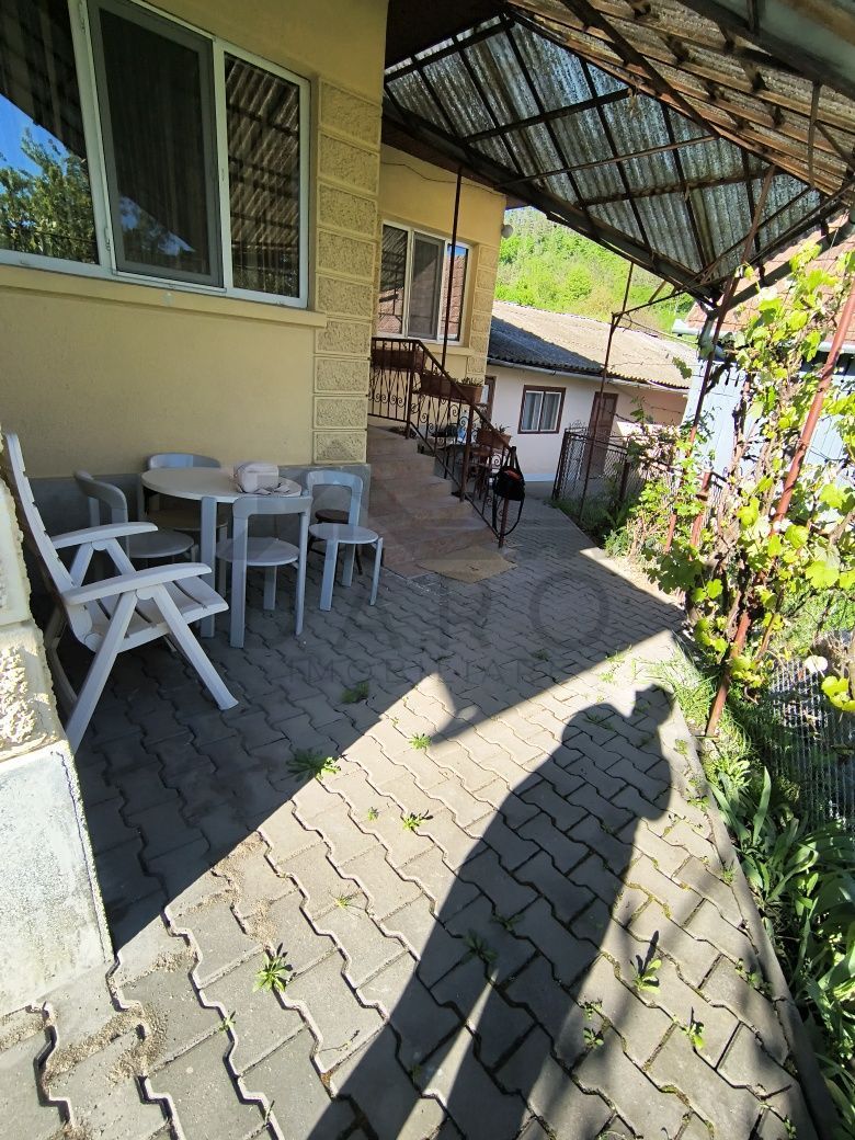Casă de vânzare în Porumbeni – liniște, natură și confort, la doar ~20 minute de Târgu Mureș - Poză 8