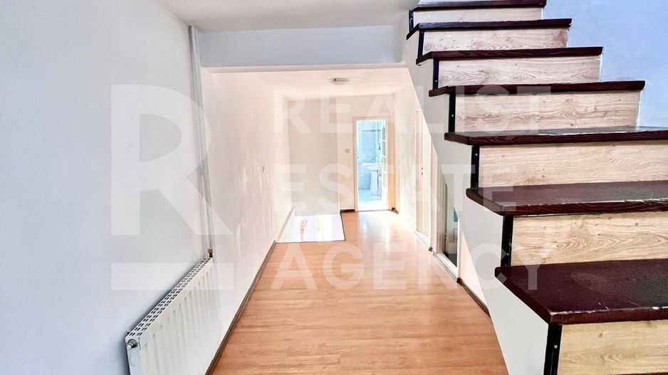 Vânzare duplex, 5 camere, zona Lipovei - Poză 3