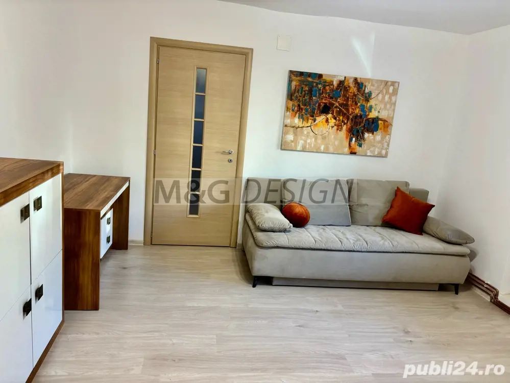 Vând apartament cu 2 camere zona stadion - Poză 1