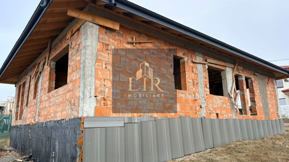 Casă individuală 4 camere, priveliște superbă, Vișan –ZERO COMISION! - Poză 11