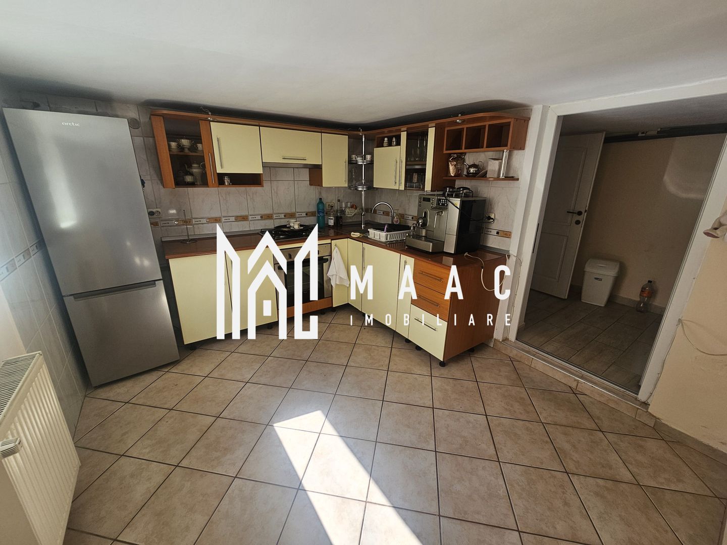 Casa individuala | 349 mp teren | Garaj | Zona Lazaret - Poză 12